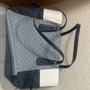 Elegant Black and Gray Tote Bag